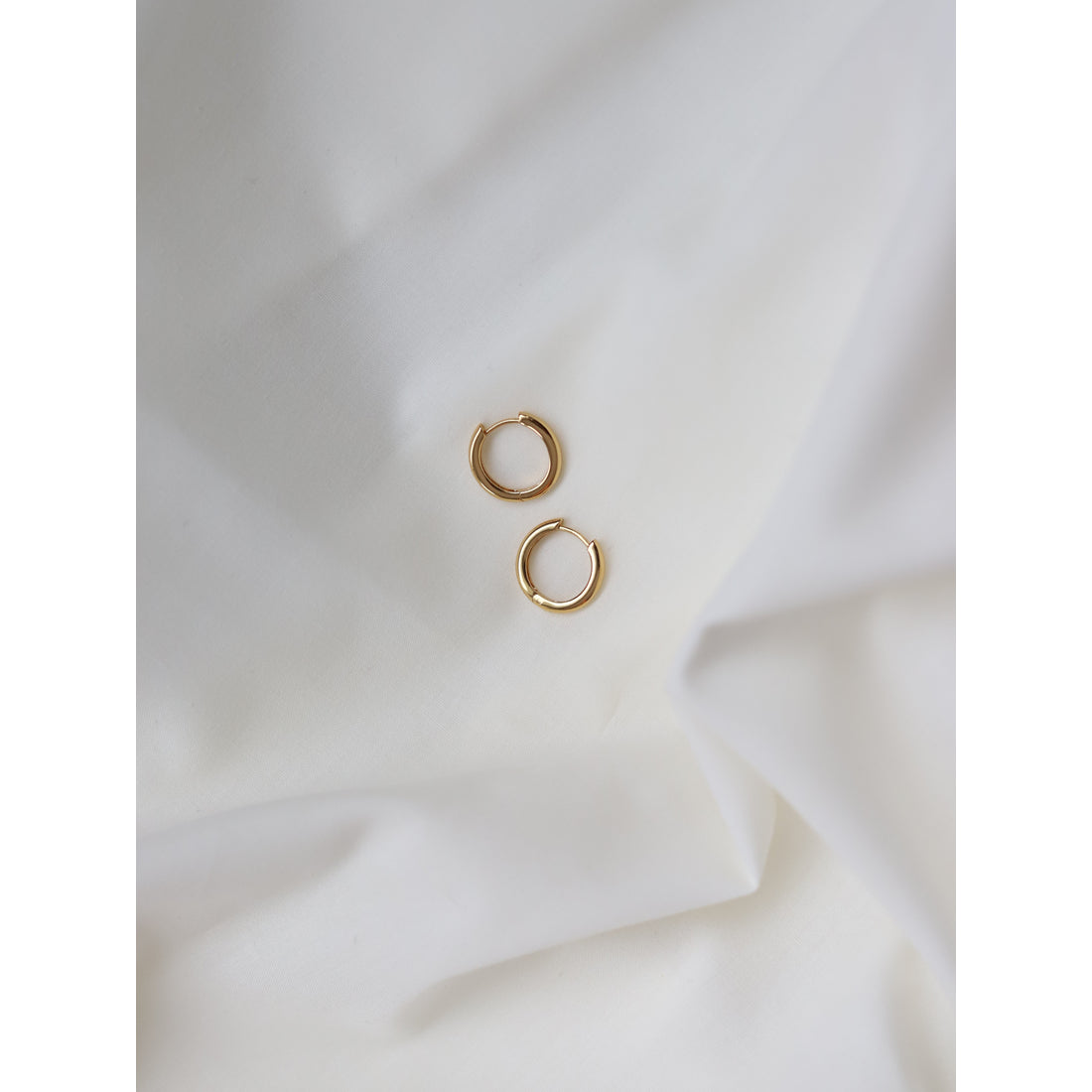 Estee Gold Hoops