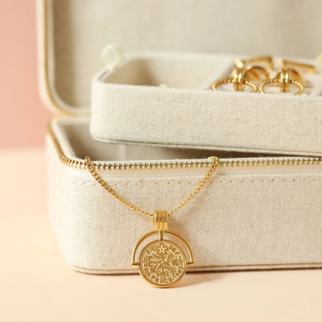 Linen Jewelry Case