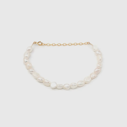 Monika Pearl Bracelet